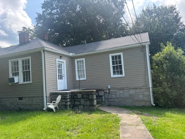 149 Myrtle St #A, Elberton, GA 30635