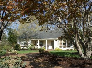 1523 Club Dr, Lynchburg, VA 24503