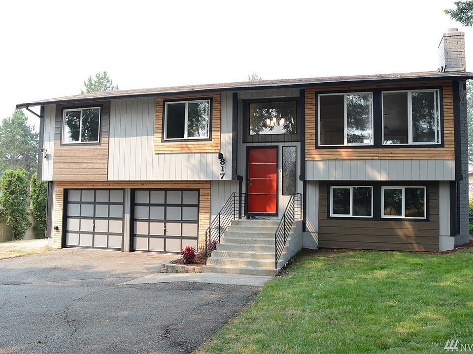 1st image of 817 139th St E