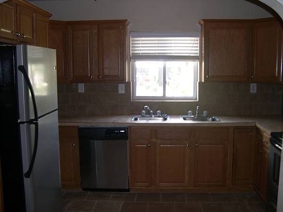 4th image of 601 S Melville Ave