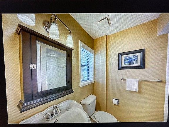 2nd image of 10 Dune House Ln #6970