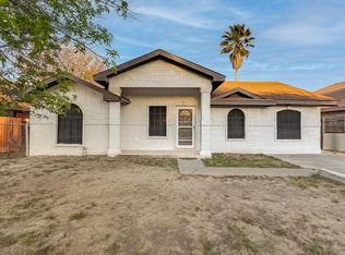 1661 Paseo De Encinal Dr, Eagle Pass, TX 78852