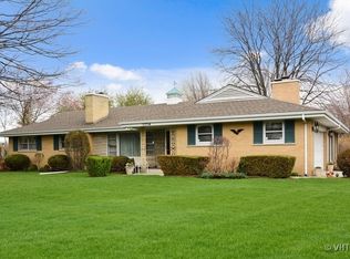 1714 Columbine Dr, Schaumburg, IL