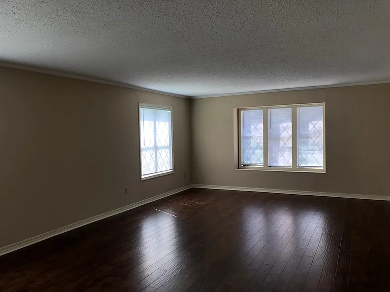 1041 Phillips Hill Rd — Photo 9
