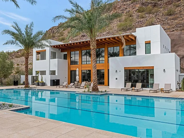 5000 N Camelback Ridge Rd #102 — Photo 21