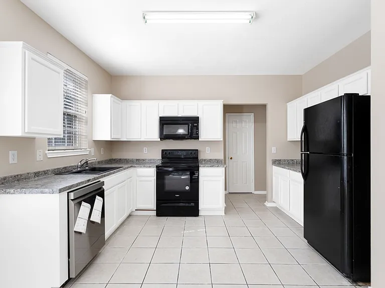 4914 Roan Brk — Photo 13