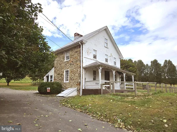 683 N Manor Rd, Elverson, PA 19520