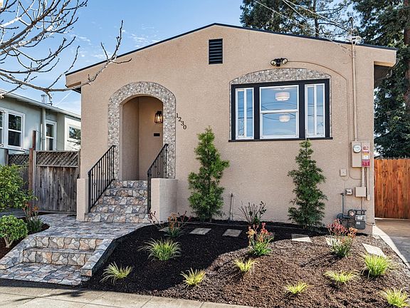 2nd image of 1230 Addison St