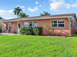 2559 SE Madison St, Stuart, FL 34997