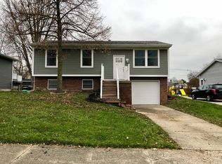 631 Clayton Ave NW, Grand Rapids, MI 49534