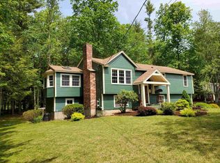 18 River Bend Rd, Newmarket, NH 03857