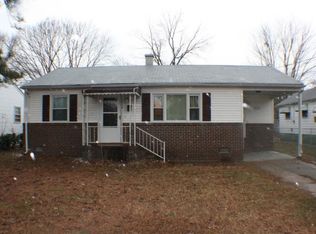 718 Teach St, Hampton, VA 23661