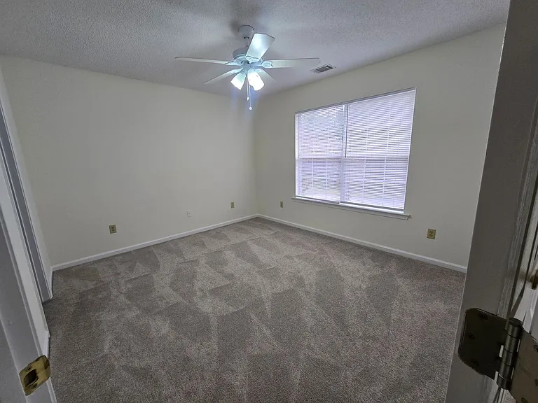 9814A Whitfield Avenue Ext — Photo 10