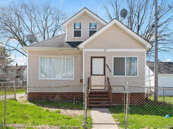 8630 Hupp Ave, Warren, MI 48089