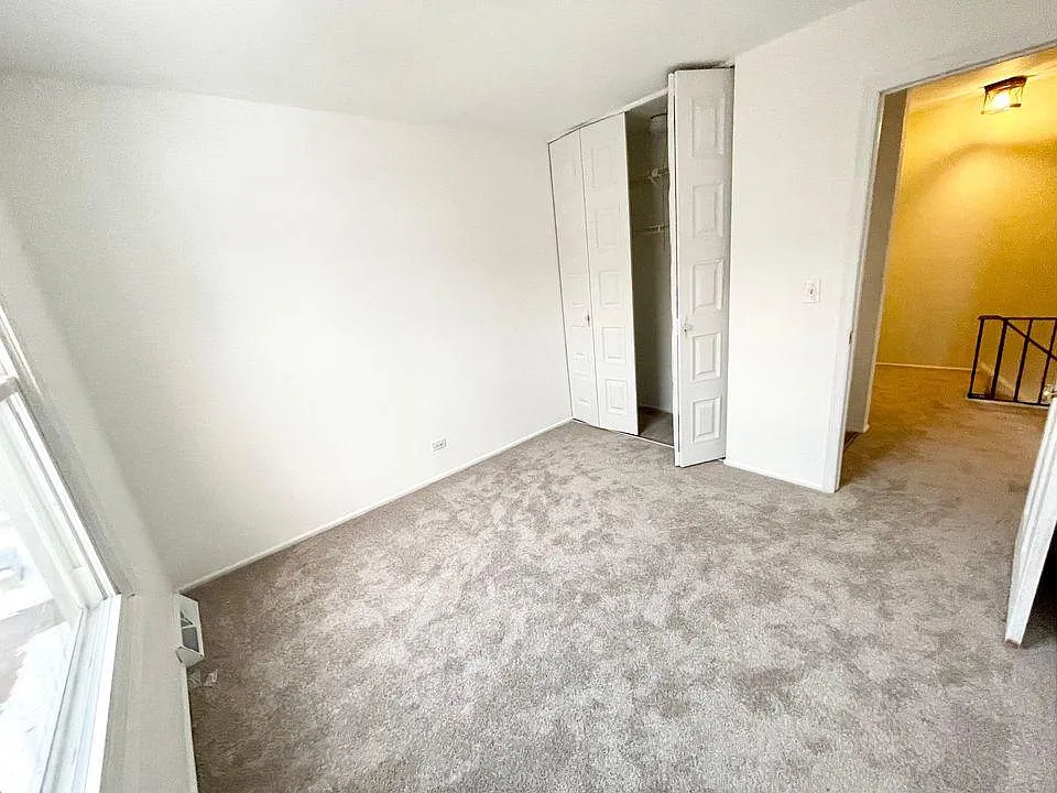479 Sidney Ave — Photo 4