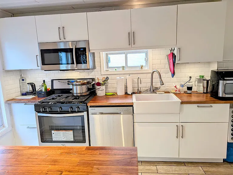 69 Congress St #2 — Photo 3