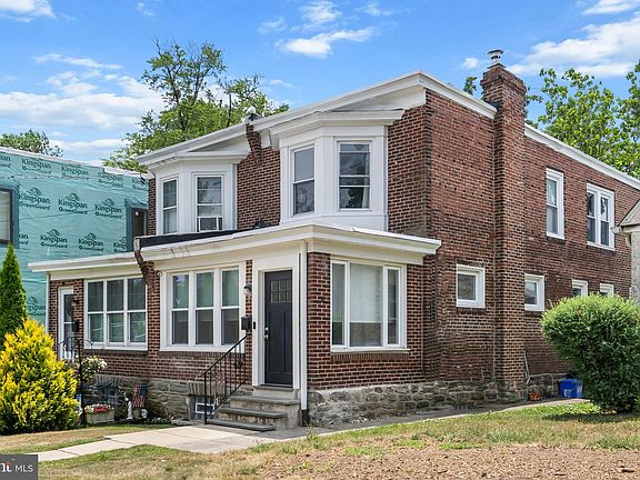 2nd image of 619 Shawmont Ave