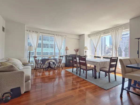 350 West 42nd Street image 1 of 8