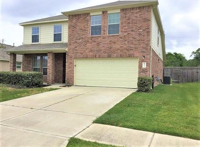 1st image of 3915 Hawthorn Glen Ct