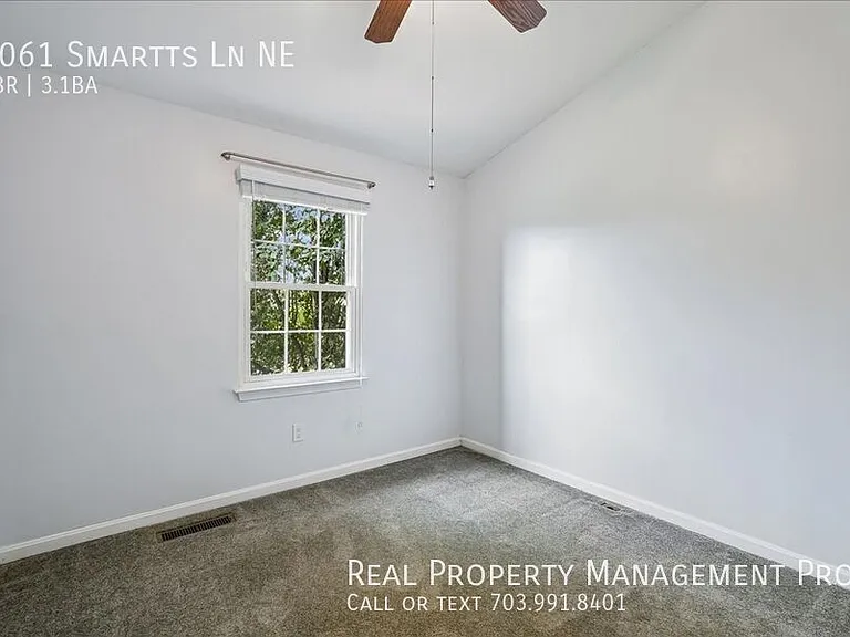 1061 Smartts Ln NE — Photo 23
