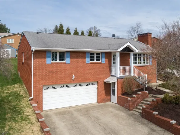 738 Scenic Dr, Houston, PA 15342