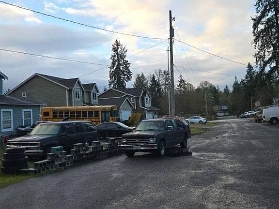 5th image of 25405 35th Ave E