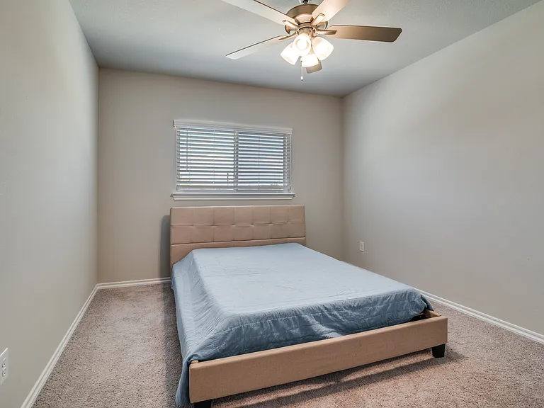 3032 Shire Dr — Photo 6