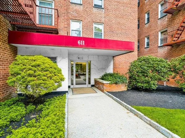 611 Palmer Road #2Z, Yonkers, NY 10701