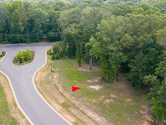 5th image of 2 Nicol Point Way NE