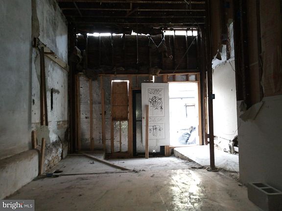 5th image of 1614 W Susquehanna Ave