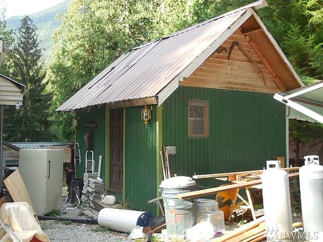 2nd image of 63377 High Ridge Dr