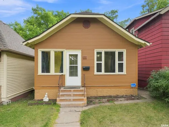 111 9TH STREET E, Saskatoon, SK S7N 0A1