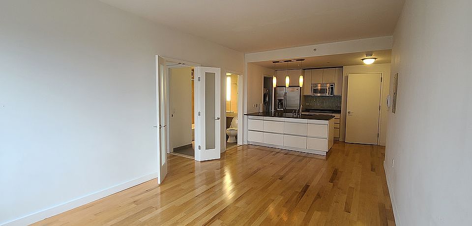 1st image of 306 Gold St APT 14B