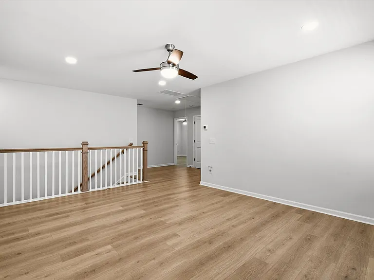 8646 Windsor Hill Blvd — Photo 29