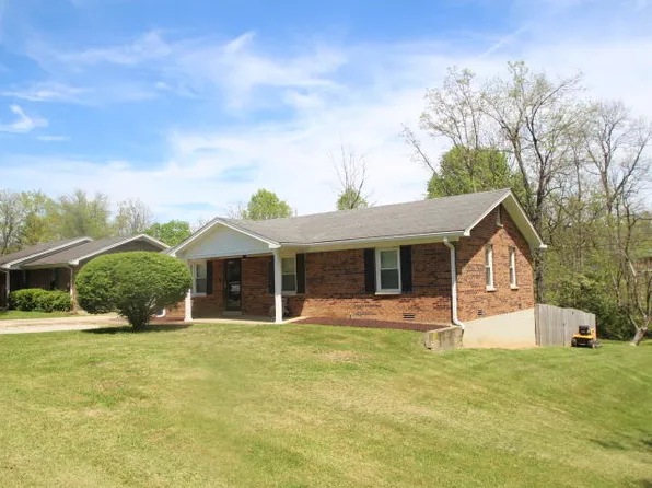 305 Djeddah Dr, Lawrenceburg, KY 40342