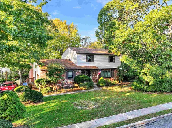 20 Black Oak Dr, Ocean View, NJ 08230