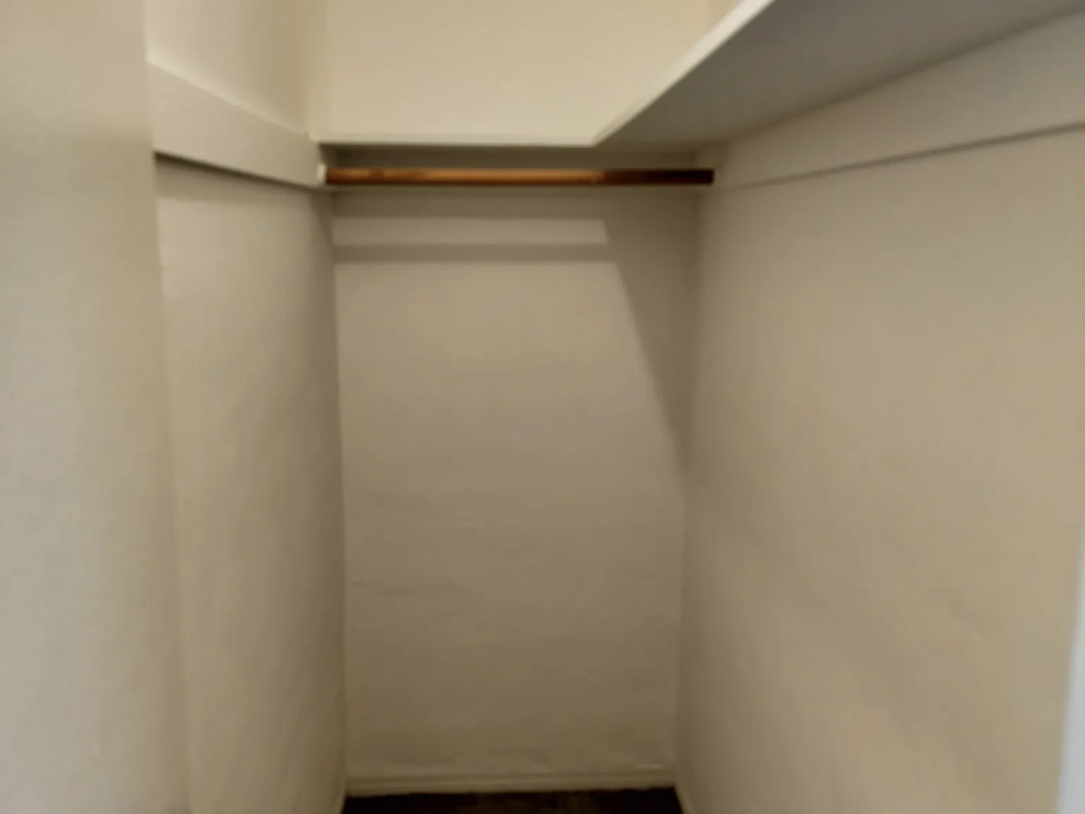 1 bed, 750 sqft, $1,400 — Photo 3