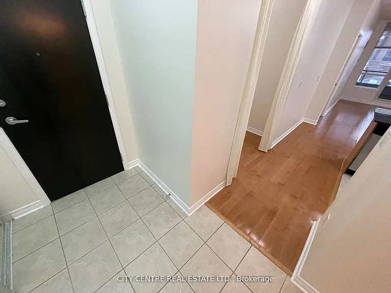 388 Prince Of Wales Dr #307 — Photo 11
