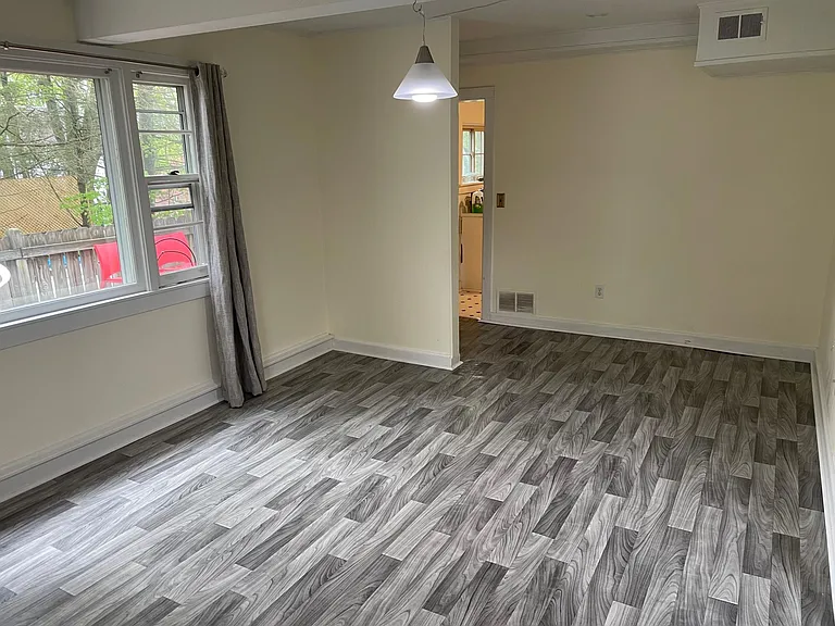 46 Barton St #1 — Photo 1
