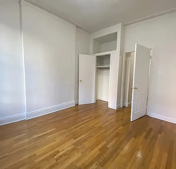 223 E 32nd St #5D — Photo 7