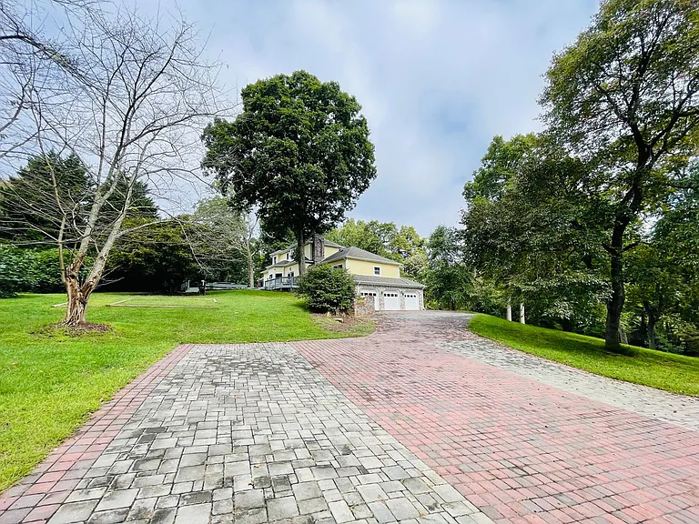 1474 Freeman Dr — Photo 49