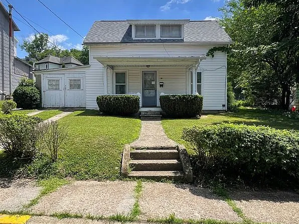 12 Maple St, Athens, OH 45701