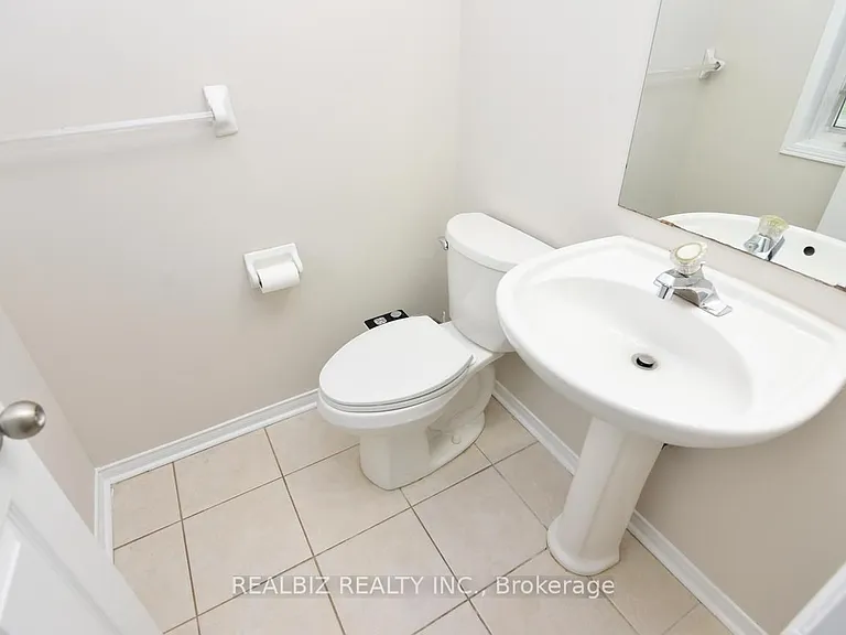 627 Caboto Trl — Photo 28