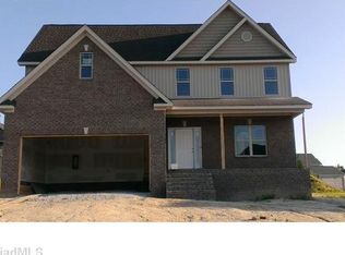 2003 Shady Oak Ln, Archdale, NC 27263