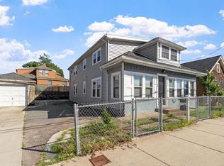 176 Washington St, Dedham, MA 02026