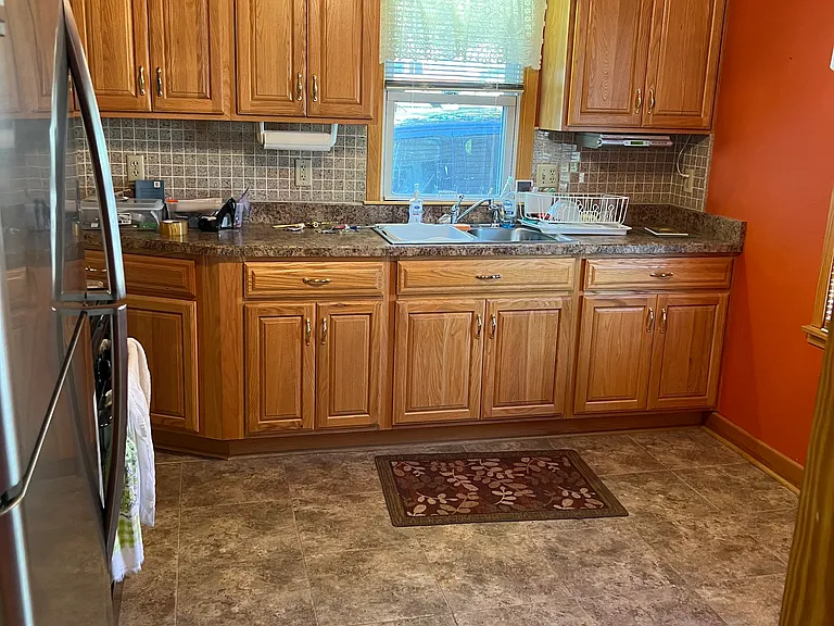 2708 Cornell St — Photo 3
