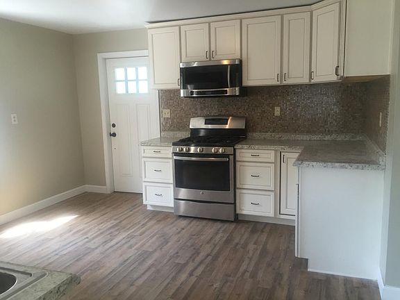 Kitchen 4
