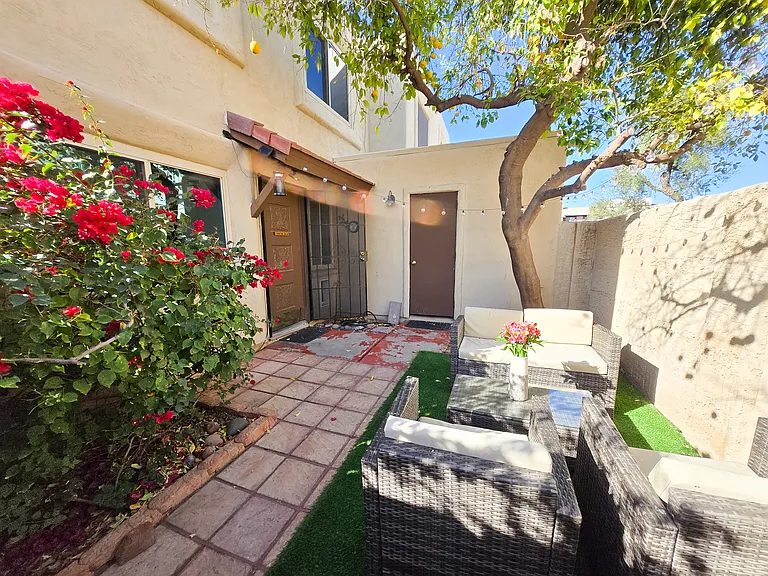 8039 E Glenrosa Ave — Photo 17