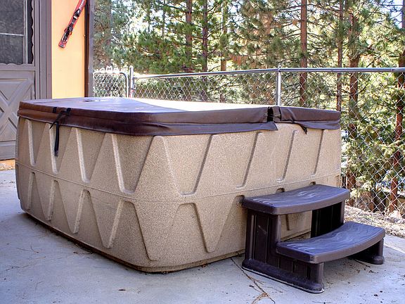 Hot Tub