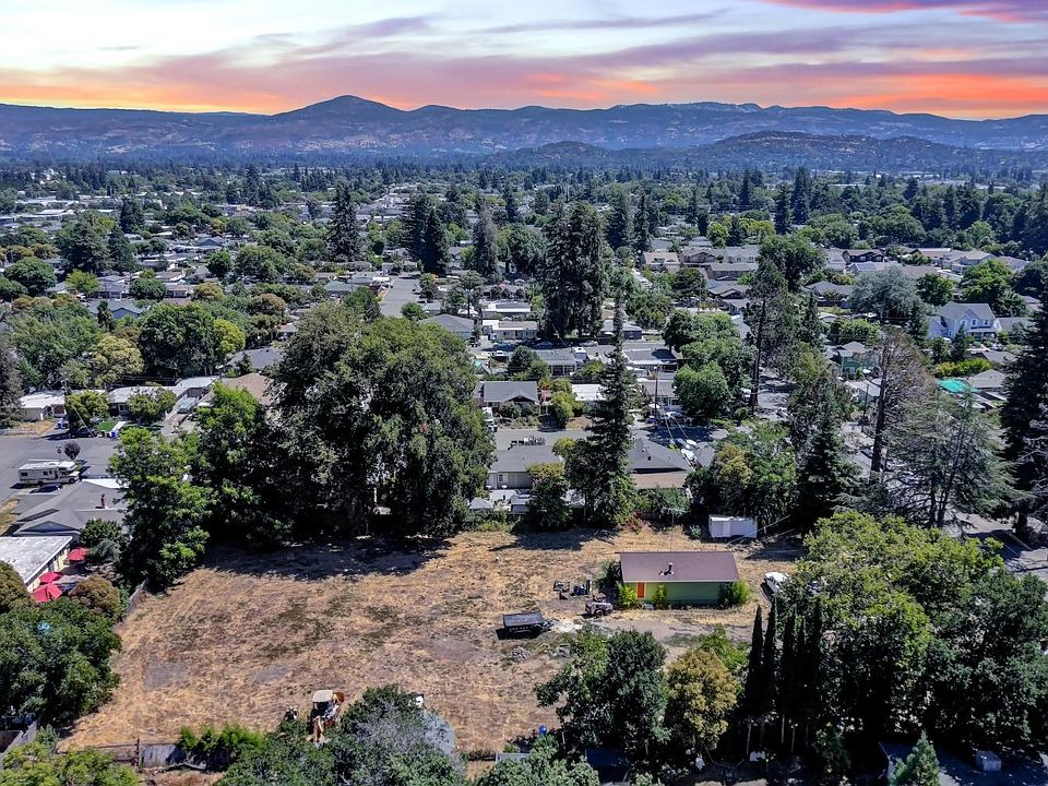 1st image of 2150 W Pueblo Avenue